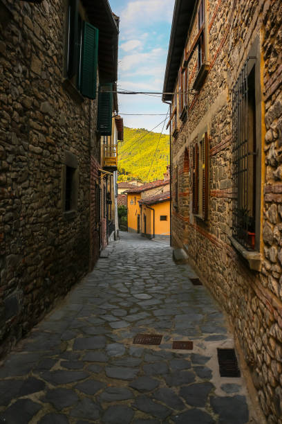 Panorama di Castiglione di Garfagnana tra i monti